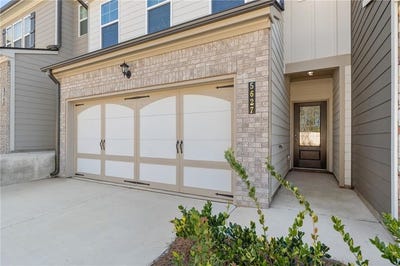 /international/us/5627-chickory-drive-flowery-branch-ga-110104486338/