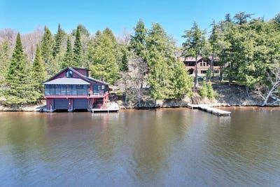 /international/us/7181-goodrich-rd-land-o-lakes-wi-110098660295/