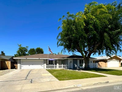 /international/us/204-bermuda-street-bakersfield-ca-110108771003/
