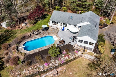 /international/us/193-r-blue-hills-road-durham-ct-110108379641/