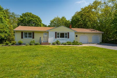 /international/us/27-sunset-avenue-east-quogue-ny-110108298102/