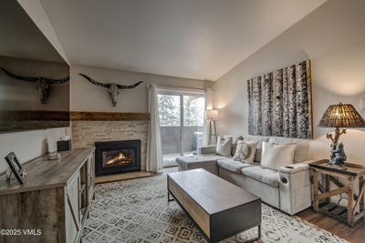 /international/us/1061-w-beaver-creek-boulevard-avon-co-110098125086/