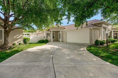 /international/us/809-nw-north-ridge-court-blue-springs-mo-110108193735/