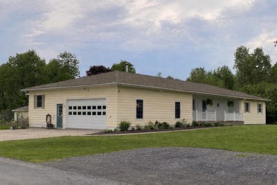 /international/us/780-782-bagdad-road-potsdam-ny-110107016204/