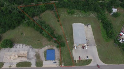 /international/us/2220-church-avenue-harrah-ok-110104855401/