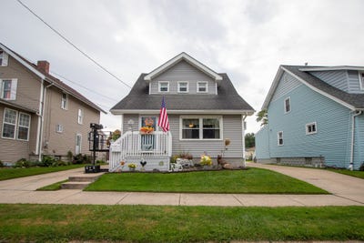 /international/us/3209-rose-avenue-erie-pa-110120137110/