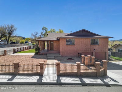 /international/us/390-s-2nd-street-williams-az-110107508378/