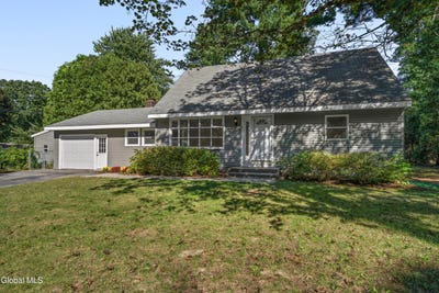 /international/us/61-margaret-drive-ballston-spa-ny-110110190486/