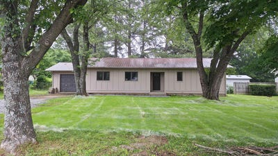 /international/us/404-maple-drive-mountain-view-ar-110108295868/