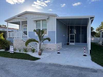 /international/us/24300-airport-road-lot-punta-gorda-fl-110105320608/