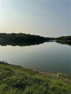 /international/us/50-ne-lakeside-drive-lacygne-ks-110101036929/
