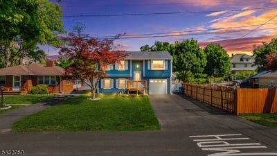 /international/us/245-4th-st-dunellen-boro-nj-110108254915/