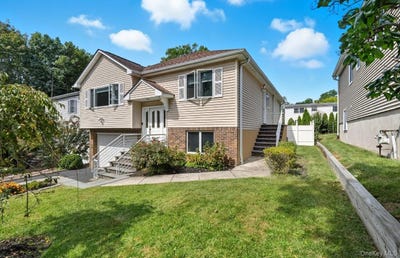 /international/us/12-crestview-drive-white-plains-ny-110105753346/