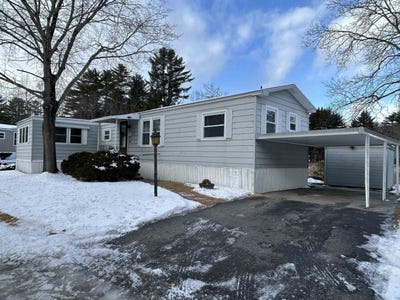/international/us/911-camelot-drive-exeter-nh-110104431391/