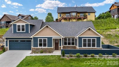 /international/us/48-creekside-view-drive-asheville-nc-110103207606/
