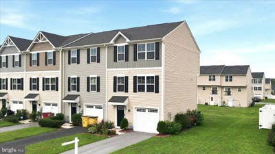 /international/us/48-snickers-court-martinsburg-wv-110109902297/