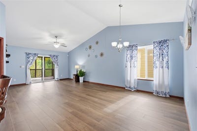 /international/us/815-10th-ave-pl-coralville-ia-110120127935/