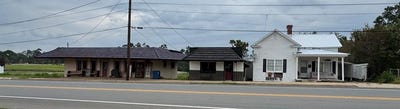 /international/us/212-w-liberty-avenue-lyons-ga-110101973621/