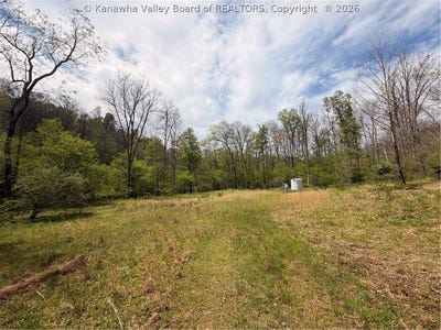 /international/us/cochran-road-taylor-wv-110110267285/
