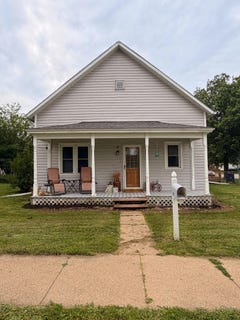 /international/us/421-n-4th-avenue-logan-ia-110108579334/
