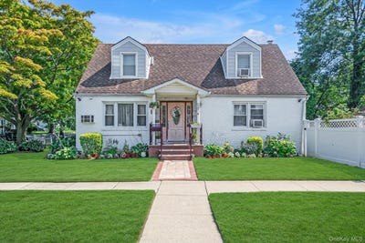 /international/us/276-85th-avenue-floral-park-ny-110109668442/