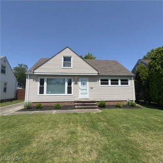 /international/us/30131-fairway-boulevard-willowick-oh-110100799023/