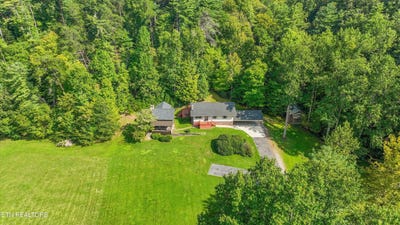 /international/us/745-blockhouse-valley-rd-clinton-tn-110110195011/