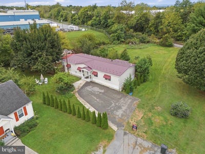/international/us/17101-miner-ave-williamsport-md-110109956262/