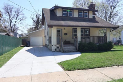/international/us/936-walker-street-janesville-wi-110107481655/