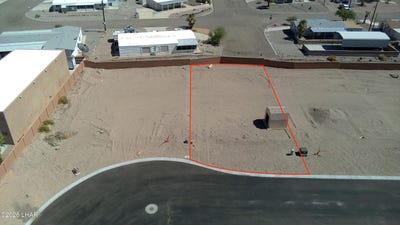 /international/us/4680-n-beech-way-lake-havasu-city-az-110120636159/