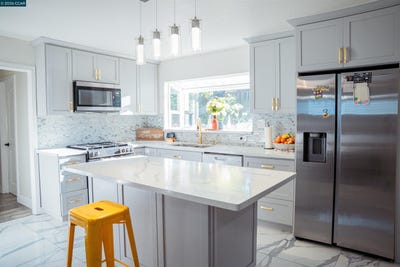 /international/us/348-valle-vista-ave-vallejo-ca-110106672141/