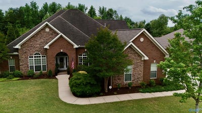 /international/us/105-neldabrook-way-madison-al-110107657150/