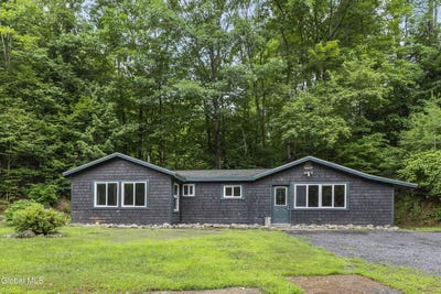 /international/us/1601-stony-creek-road-thurman-ny-110100967855/