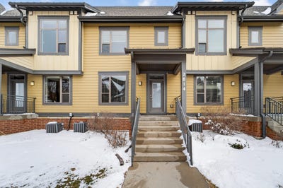 /international/us/2814-no-oaks-ridge-fitchburg-wi-110106670613/