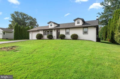 /international/us/14-cowpath-road-souderton-pa-110119744622/