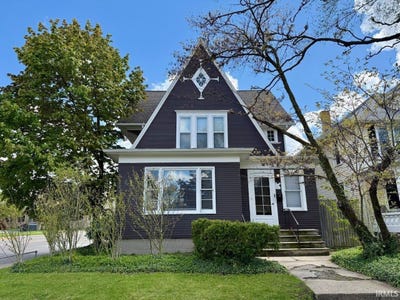 /international/us/301-w-jackson-boulevard-elkhart-in-110107809583/