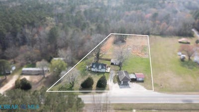 /international/us/12910-john-clayton-memorial-highway-north-va-110107923641/