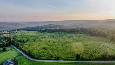 /international/us/matson-rd-ligonier-pa-110119910159/