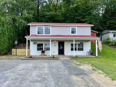 /international/us/349-icehouse-lane-saylorsburg-pa-110098351681/
