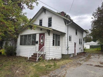 /international/us/45-boutelle-ave-waterville-me-110120557602/