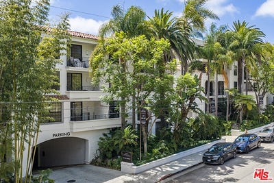 /international/us/555-s-barrington-ave-los-angeles-ca-110108880044/
