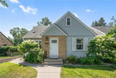 /international/us/2772-utica-avenue-s-saint-louis-park-mn-110101127942/