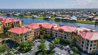 /international/us/98-vivante-boulevard-punta-gorda-fl-110107878213/