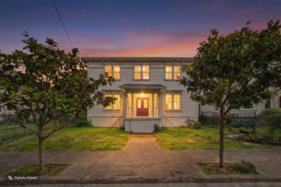 /international/us/1625-g-street-eureka-ca-110107632519/