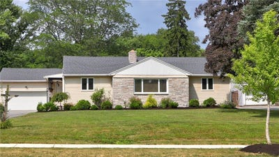 /international/us/6055-s-street-road-fleming-ny-110101002413/