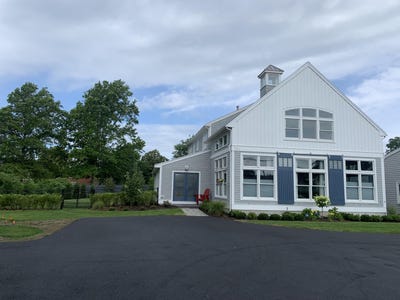 /international/us/156-teaticket-highway-falmouth-ma-110103300390/