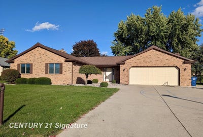 /international/us/692-e-pilgrim-drive-saginaw-mi-110120411715/