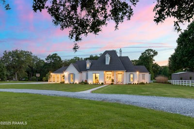 /international/us/6218-old-jeanerette-road-new-iberia-la-110099137160/