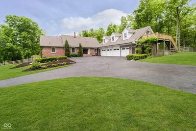 /international/us/10627-indian-lake-boulevard-s-indianapolis-in-110099600925/