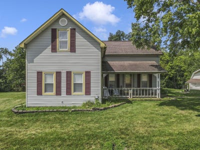 /international/us/10472-township-road-80-thornville-oh-110100978703/
